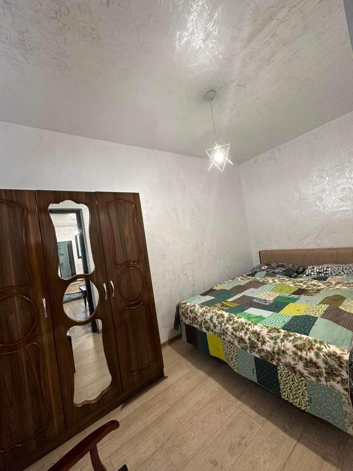 Shota Apartment Batoemi Buitenkant foto